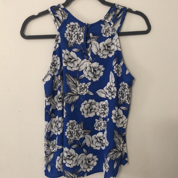 Pink Rose Flutter Top - Picture 3 of 5